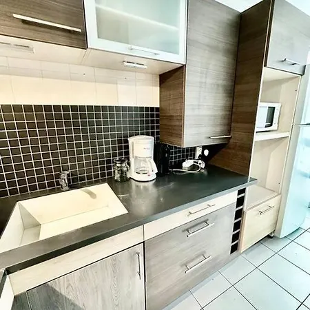 Apartament A *